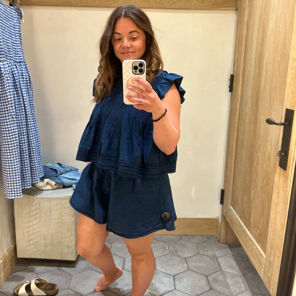Meet your Posher, Candice